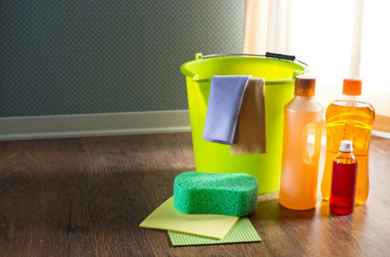 How to Deep Clean Vinyl Floors? (14 Simple Ways)