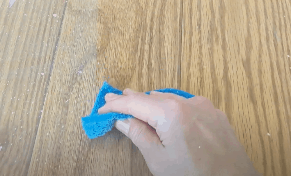 How to Remove Paint From Vinyl Floor? (Water, Oil & Dried Paint)
