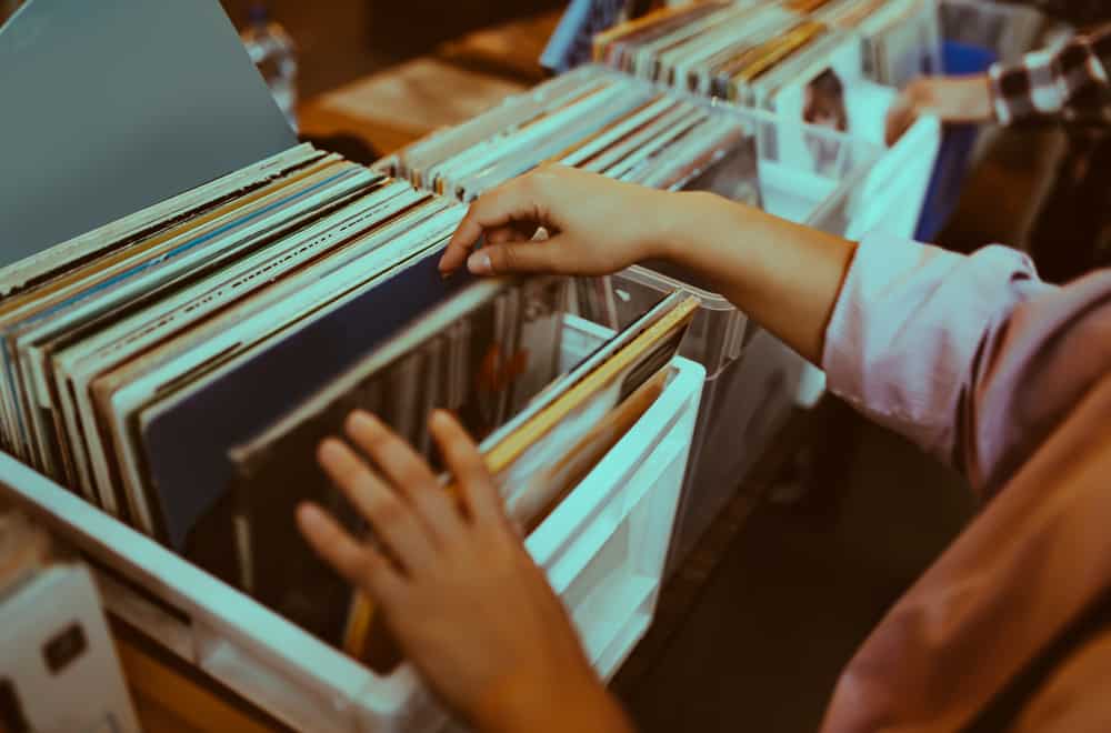 How to Store and Handle Vinyl Records