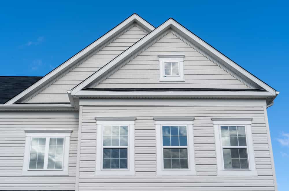 5 Quick Steps to Install Window Casing for Vinyl Siding